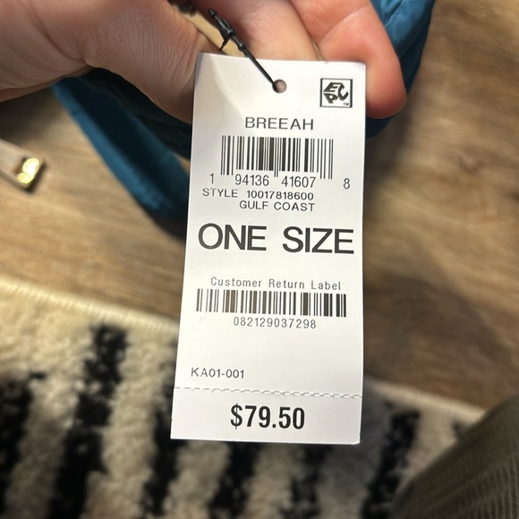 BNWT INC Brand Breeah Blue CrossBody Bag - Picture 2 of 5